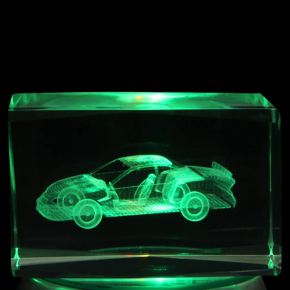 KQ-115 Kristall Quader Motiv: Auto Farbe: klar