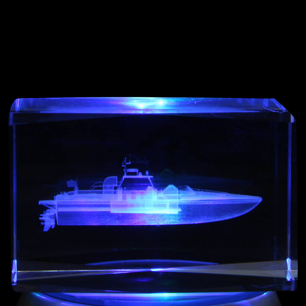 KQ-119 Kristall Quader Motiv: Boot Farbe: klar