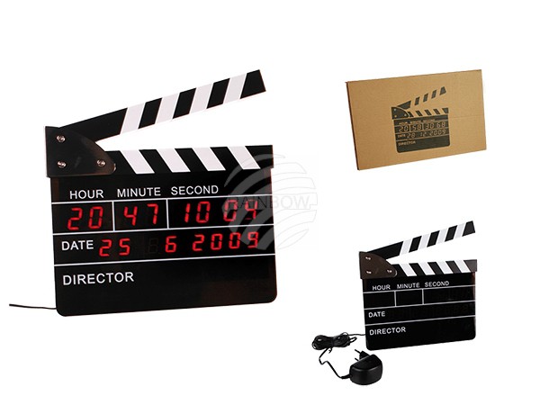 79-3065 Wecker mit Digitaluhr & Datumsanzeige, Filmklappe, ca. 22 x 22 cm, mit Aufhängevorrichtung & Adapter, GS, 240/PAL